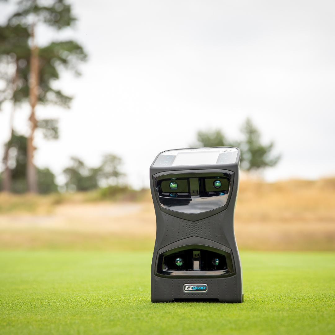 GCQuad tracking swing in open field