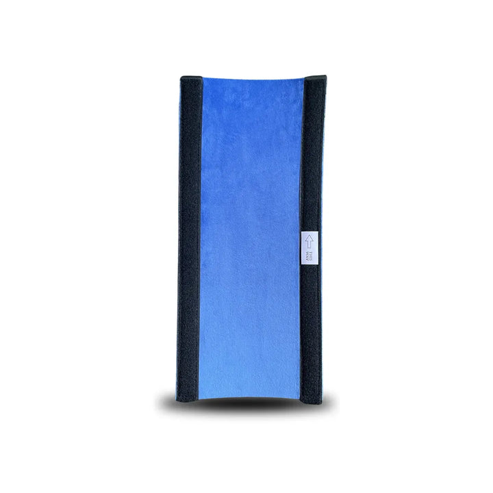 Blue golf impact mat