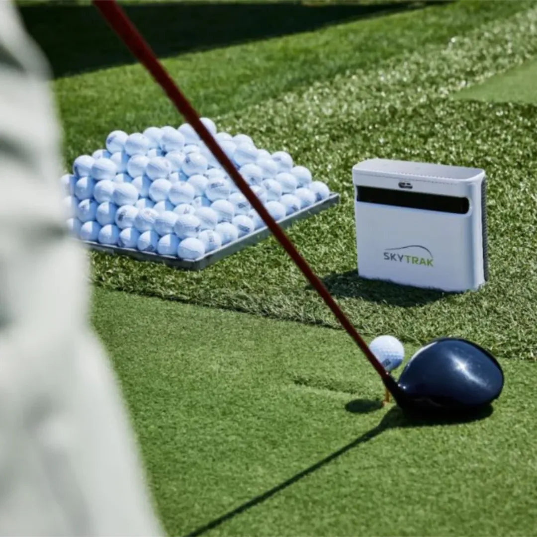 Golf radar placed near the ball