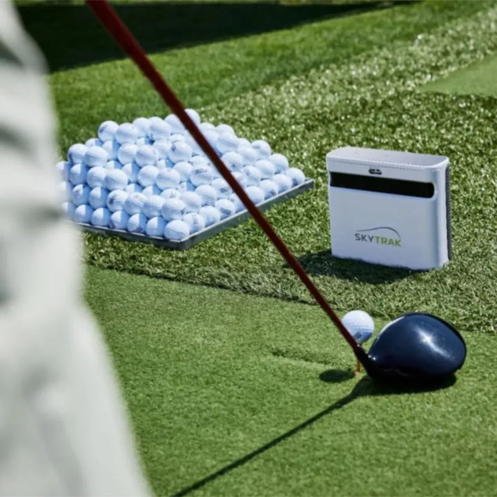 Golf radar placed near the ball